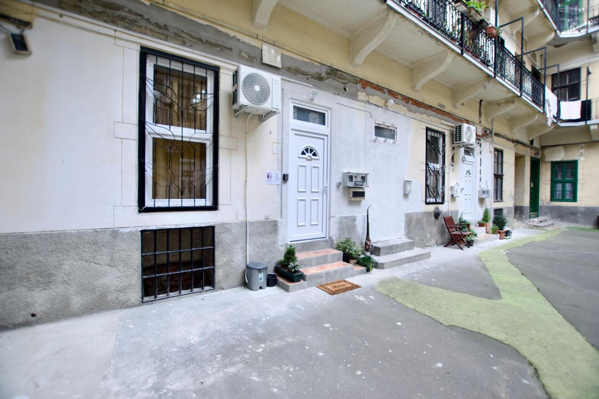 Studio Apartment By Hi5- Rozsa Street Βουδαπέστη Εξωτερικό φωτογραφία